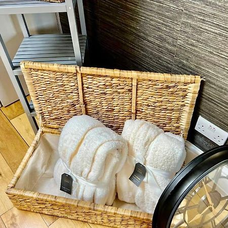 Lovely Two Bed Flat London Luaran gambar