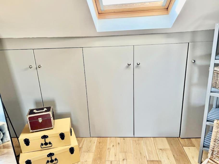 Lovely Two Bed Flat London Luaran gambar